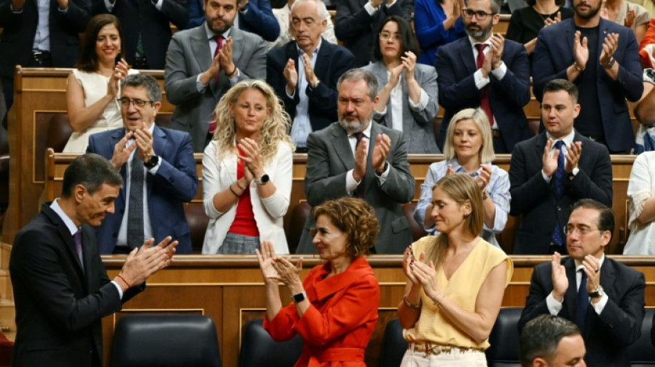 Ante el escándalo en su partido, el presidente del Gobierno español anuncia un plan anticorrupción