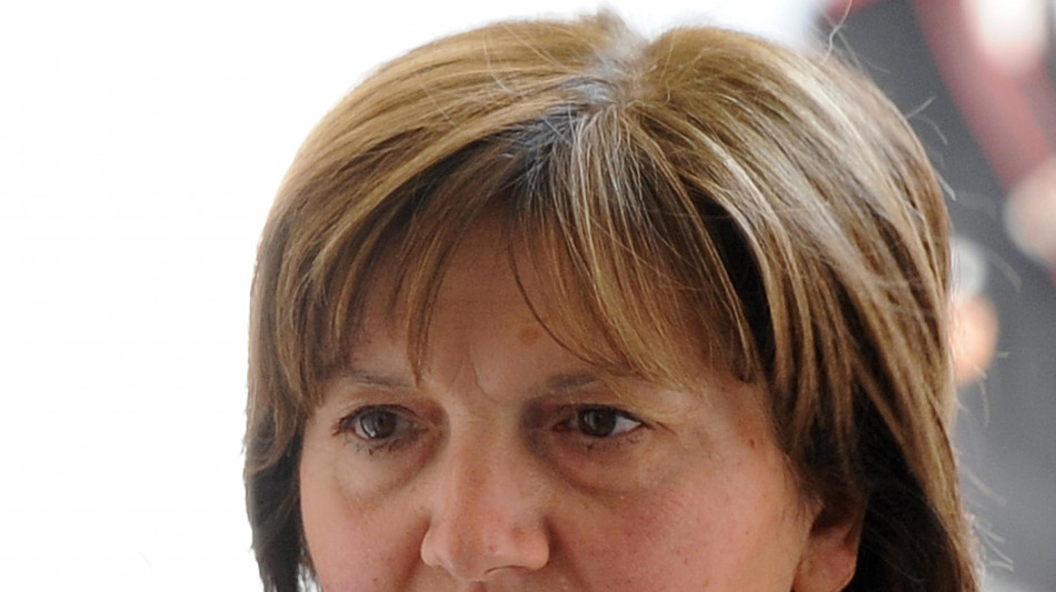 Rita Poggi, abbiamo ancora attrezzi camino di allora