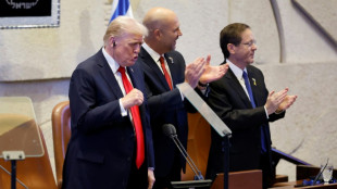 Trump escribió una carta al presidente de Israel para que indulte a Netanyahu