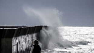 Le temps jeudi: 28 d&eacute;partements en vigilance orange, des trains suspendus