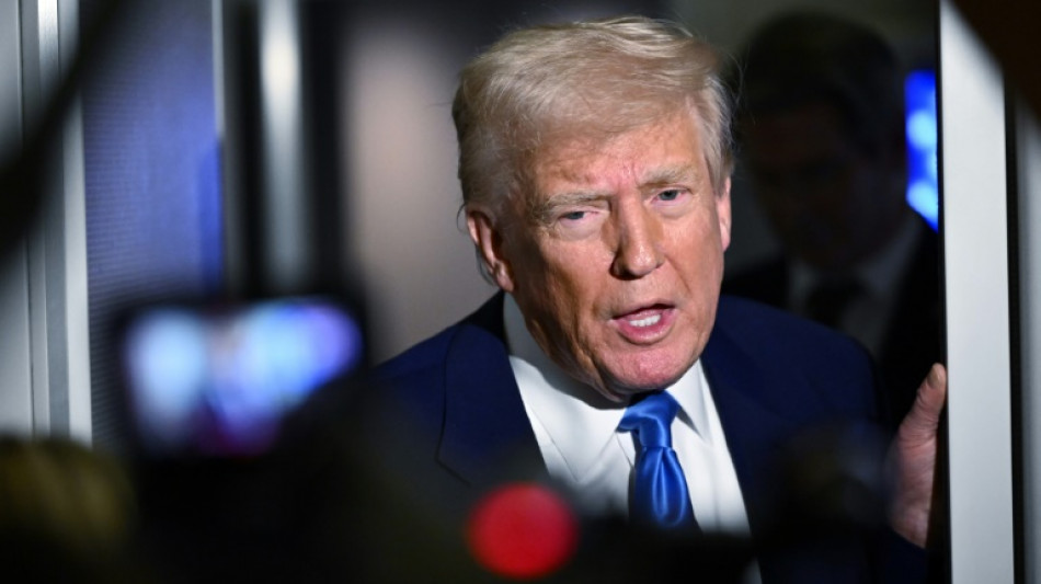 Bolsas asiáticas e europeias desabam pela guerra comercial de Trump