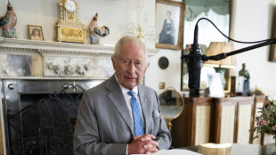 Carlos III recuerda el costo de los conflictos en el 80 aniversario del fin de la Segunda Guerra Mundial