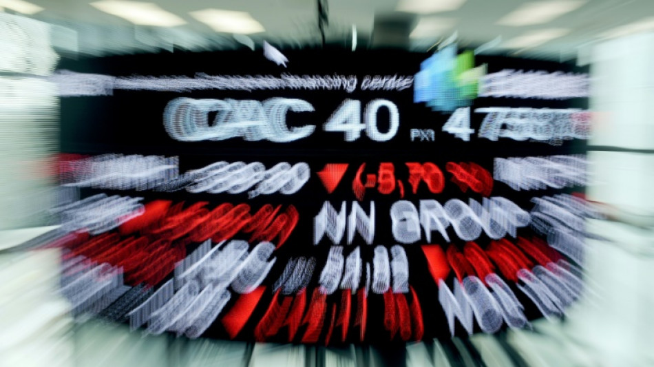 La Bourse de Paris flanche, le taux d'emprunt fran&ccedil;ais &agrave; 30 ans au plus haut depuis 2011