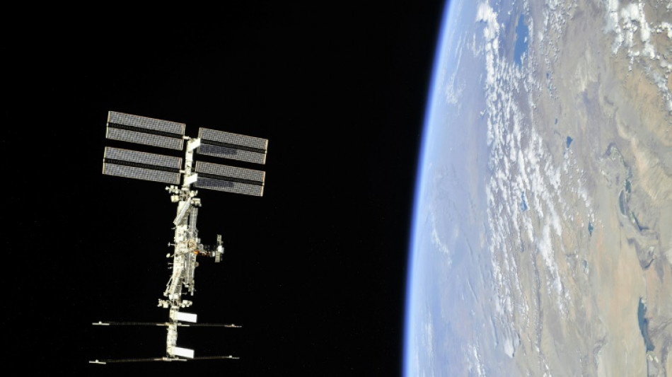 Une sortie spatiale russe interrompue par un probl&egrave;me de combinaison