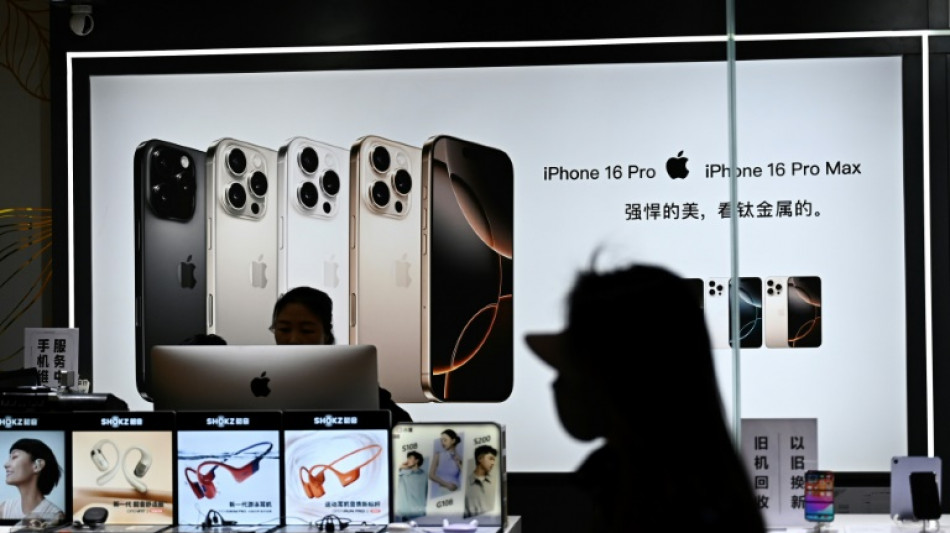 China pede aos EUA que 'eliminem completamente' as tarifas recíprocas