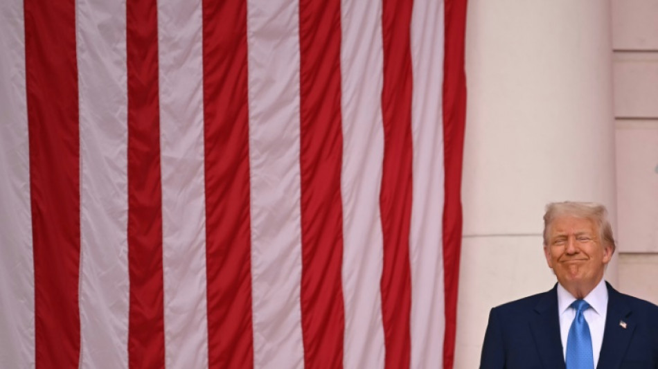 Trump ataca a opositores y jueces en el D&iacute;a de los Ca&iacute;dos en EEUU