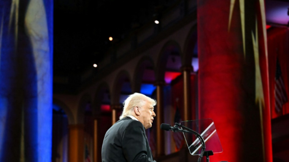 Novas tarifas de Trump entram em vigor e provocam outro dia de queda nas Bolsas