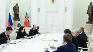 Putin se re&uacute;ne con la ministra de Relaciones Exteriores norcoreana