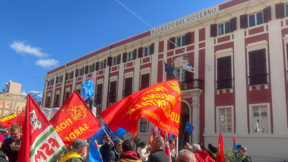 Sciopero metalmeccanici, in Sardegna 10mila lavoratori coinvolti
