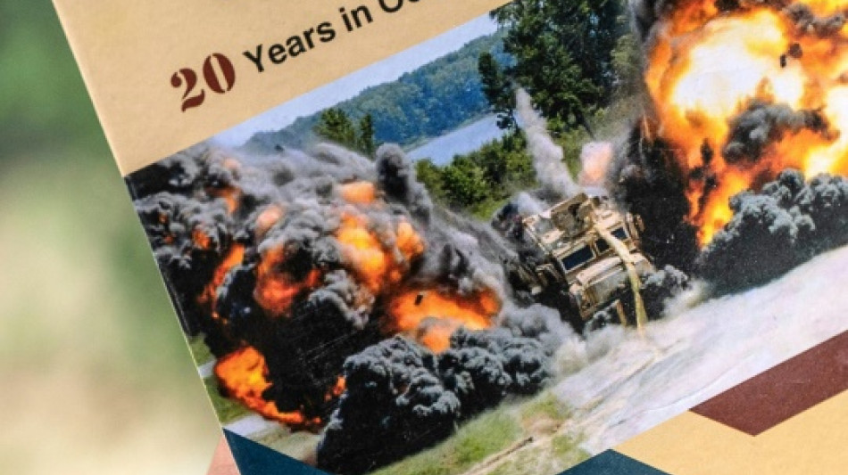 Kalach rang&eacute;es, les talibans prennent la plume pour leurs m&eacute;moires de guerre