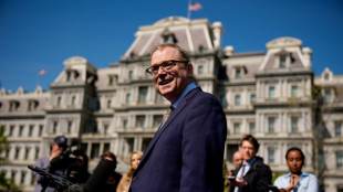 Asian markets reverse as appeals court gives Trump tariffs reprieve