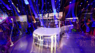 Bmw punta a raggiungere i 2 milioni di veicoli elettrici nel 2026