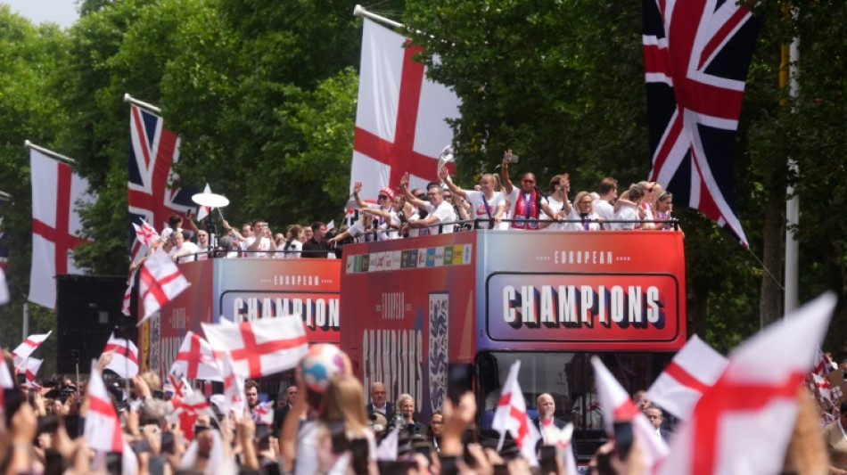 Les "Lionesses" acclam&eacute;es &agrave; Londres apr&egrave;s leur triomphe &agrave; l'Euro 2025