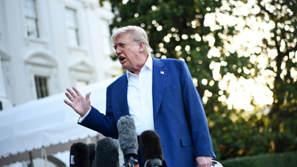 Trump repreende Ir&atilde; e Israel e diz que cessar-fogo est&aacute; 'em vigor'