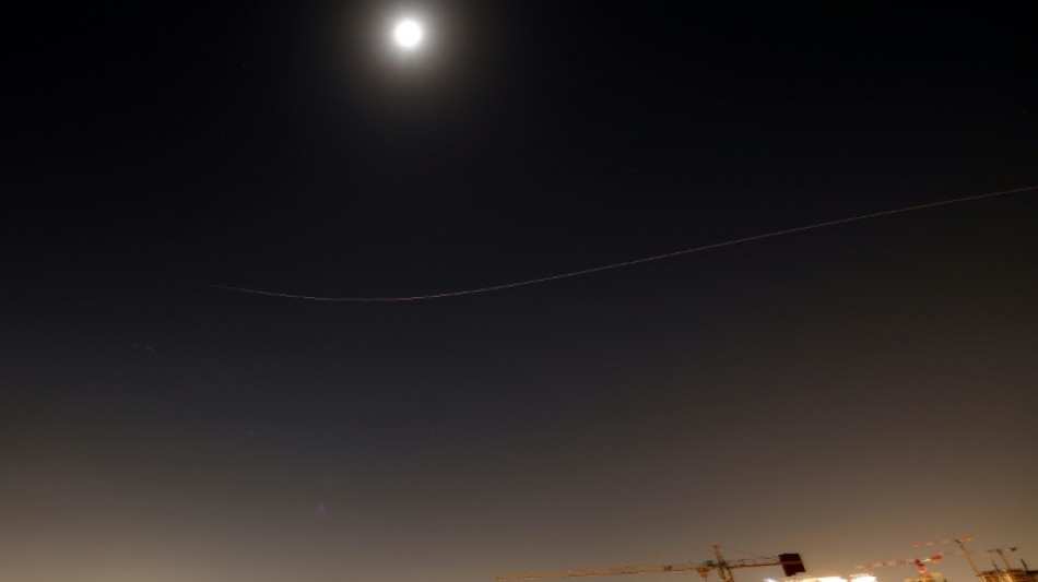 Ataques masivos de EEUU e Israel golpean Ir&aacute;n tras la amenaza de Trump