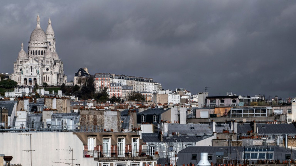 A village divided: Spat over secret garden splits Montmartre