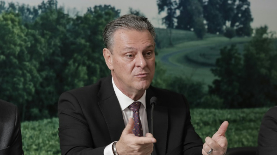 Ministro diz estar contido surto de gripe aviária que afetou exportações