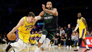 Play-offs NBA: les Lakers de LeBron James &eacute;limin&eacute;s au premier tour par Minnesota