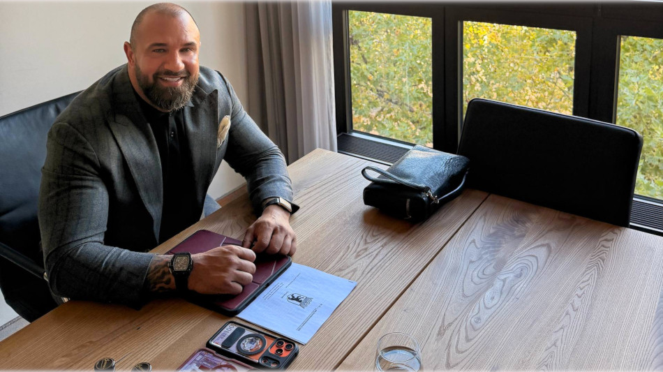 ALEX BODI VE ALMAN ŞİRKETLER GRUBUNDAN HALLE&rsquo;DE 166 DAİREYE YATIRIM