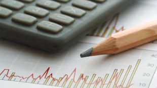 RelyEZ lanza VentureEdge 800, su nuevo sistema de almacenamiento energ&eacute;tico de 800 V para Europa